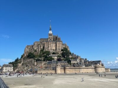 建造1000年のモン・サン・ミシェル