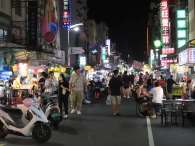 六合夜市